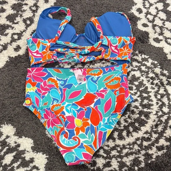 Women’s sunsets festive floral ribbed Elsie top capri bottom bikini 34 G M - Picture 5 of 9
